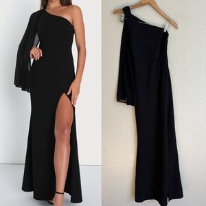 NWOT Majestic Attitude Black Cape Sleeve One-Shoulder Maxi Dress
